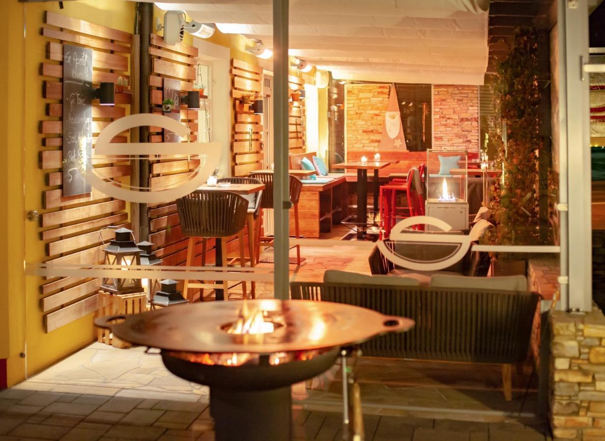 Restaurant Hotel Schrott Kaibing Exteriör bild